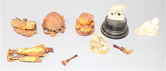 Group early 20th century ivory carvings